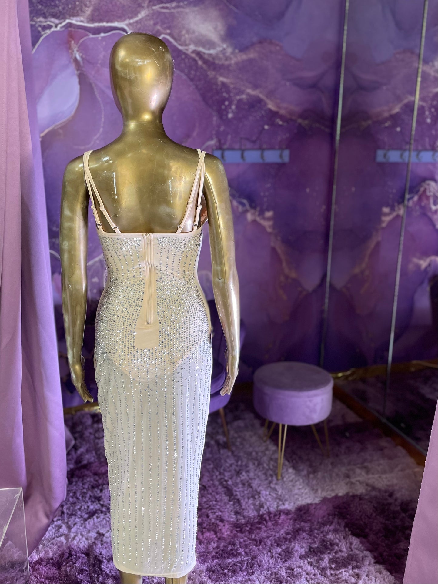 Iconic Dress (Sleeveless)